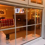 Villa Private Gated Home, 5 Bed Rms/ensuite, Sleeps Ten. Ennis