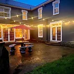 Private Gated Home, 5 Bed Rms/ensuite, Sleeps Ten. Ennis