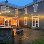 Private Gated Home, 5 Bed Rms/ensuite, Sleeps Ten. Ennis