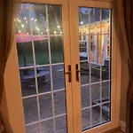 Private Gated Home, 5 Bed Rms/ensuite, Sleeps Ten. Ennis