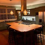 Private Gated Home, 5 Bed Rms/ensuite, Sleeps Ten. * Ennis