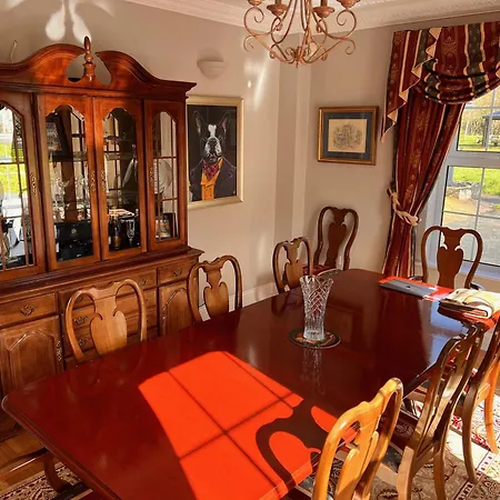Private Gated Home, 5 Bed Rms/ensuite, Sleeps Ten. *