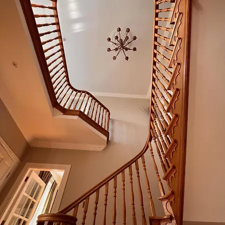 Βίλα Private Gated Home, 5 Bed Rms/ensuite, Sleeps Ten.