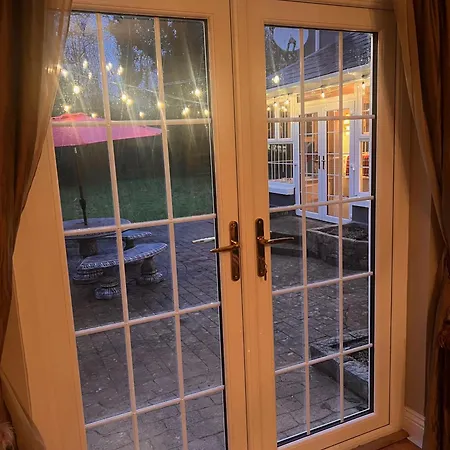 Private Gated Home, 5 Bed Rms/ensuite, Sleeps Ten. Ίννις