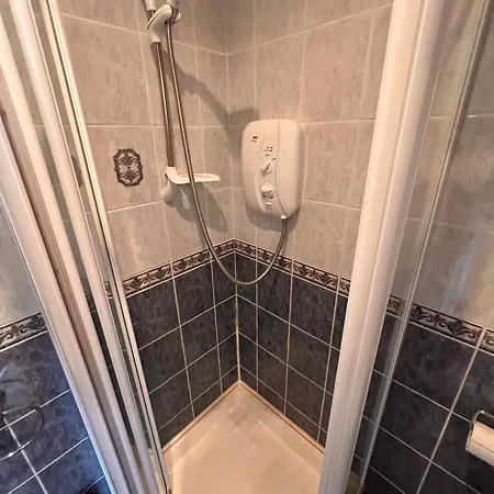 Private Gated Home, 5 Bed Rms/ensuite, Sleeps Ten. *