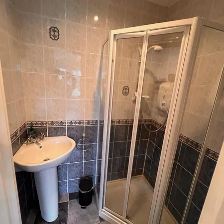 Private Gated Home, 5 Bed Rms/ensuite, Sleeps Ten. Βίλα