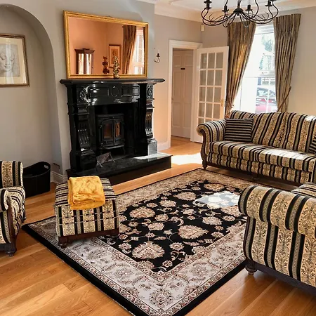Private Gated Home, 5 Bed Rms/ensuite, Sleeps Ten. Βίλα