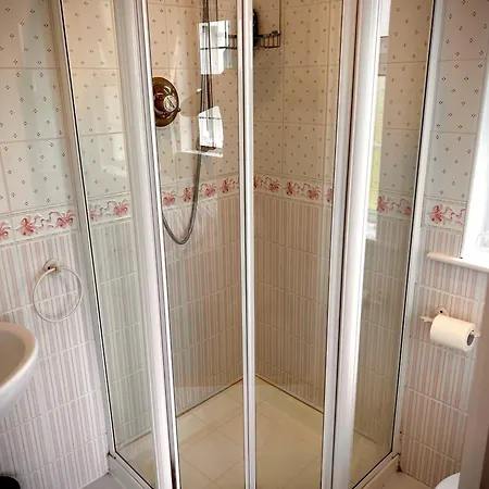Villa Private Gated Home, 5 Bed Rms/ensuite, Sleeps Ten. Ennis